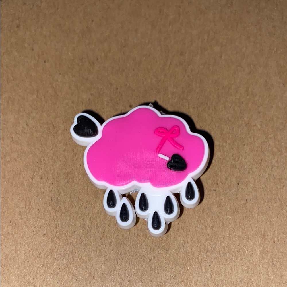 🐊6/$12🐊 Pink Raining Cloud Croc Charm.